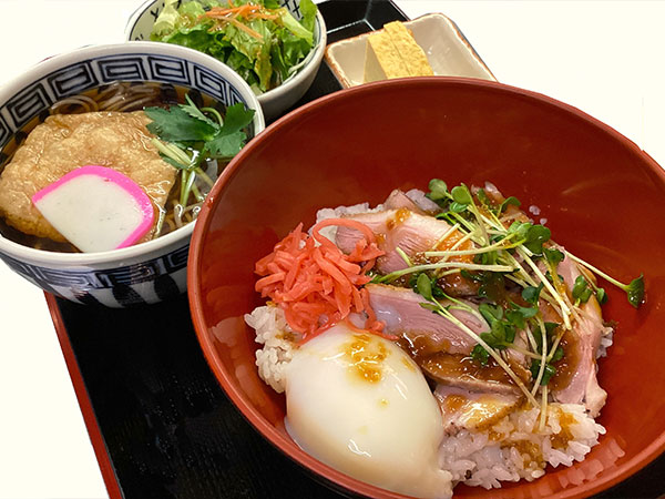 鴨ロースト丼（ミニそば付）